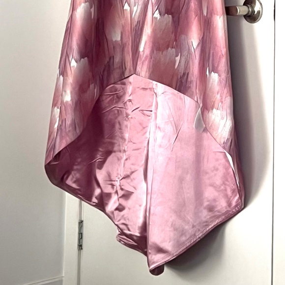 Beautiful Bardot Classy Dress - Picture 4 of 4